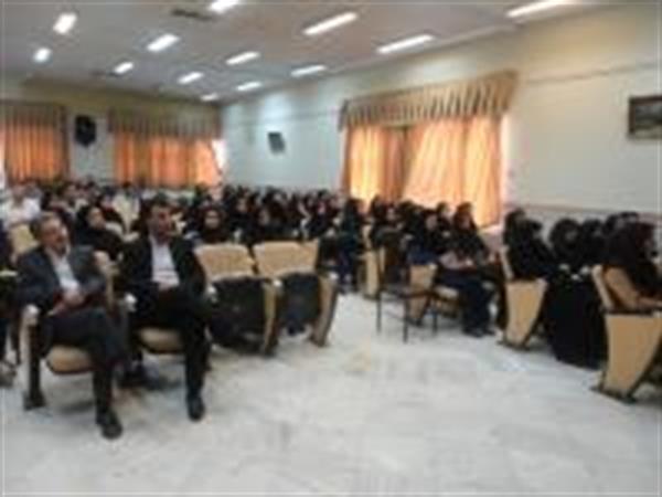 جلسه توجیهی دانشجویان ورودی مهر 1395